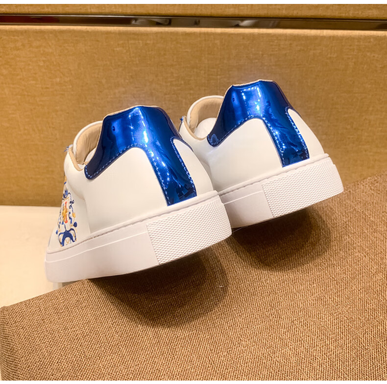 欧洲站男鞋欧货潮小蜜蜂小白鞋男透气刺绣轻奢韩版休闲板鞋子 白色 38