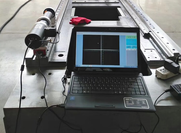 咯噔双轴光电自准直仪10m导轨直线度平行垂直平面度对角度测量准直仪