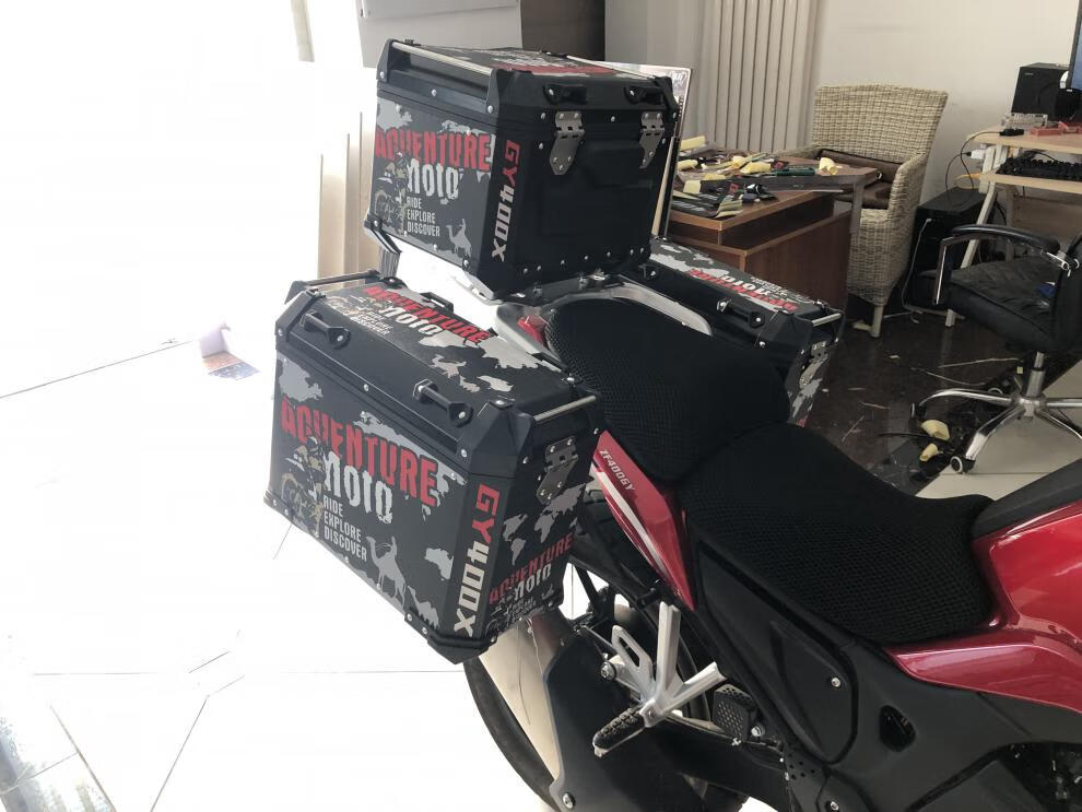 凯越400x贴花摩托车三箱贴纸x500x萝卜三箱贴纸边箱贴画车身糖片片