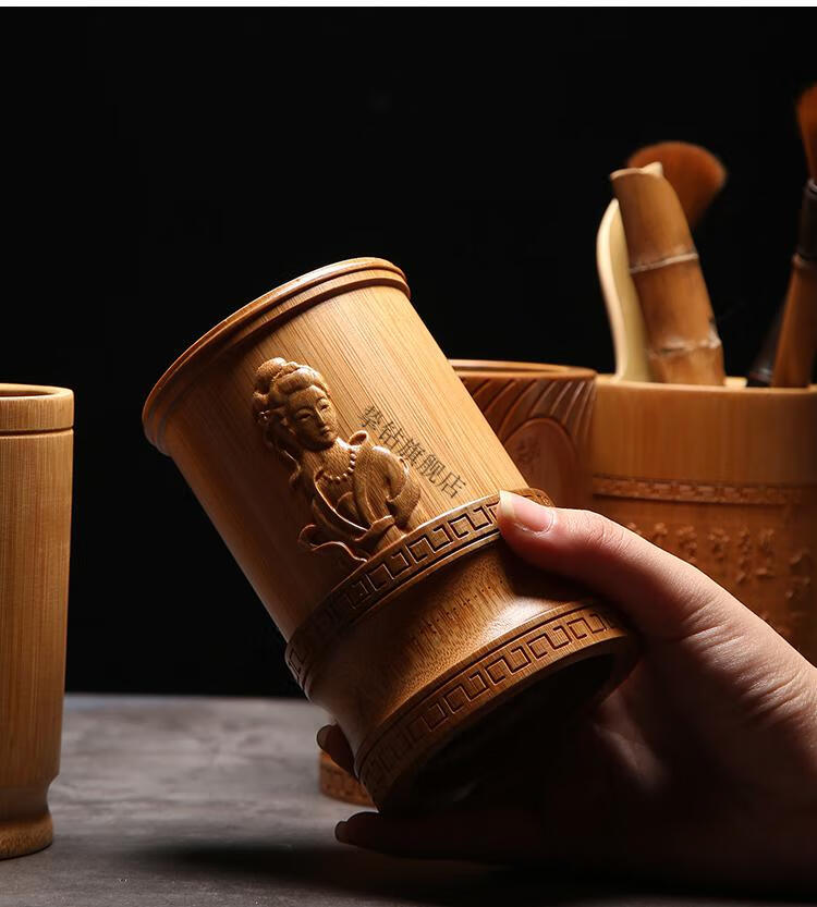 竹雕圆形笔筒大号 竹制浮雕仿古毛笔笔筒 创意雕刻办公桌用竹笔筒