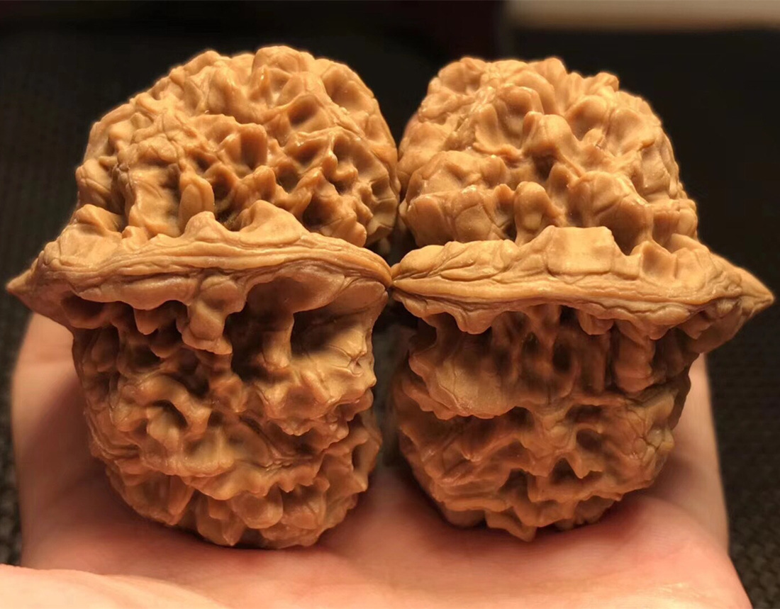 檀源祥野生文玩核桃麒麟纹王勇大官帽手把件50以上麒麟纹王勇直径56