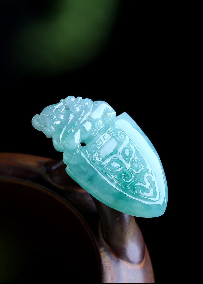 百博翡翠冰糯绿色貔貅盾牌吊坠天然缅甸玉石a货仿古图腾玉坠挂件貔貅