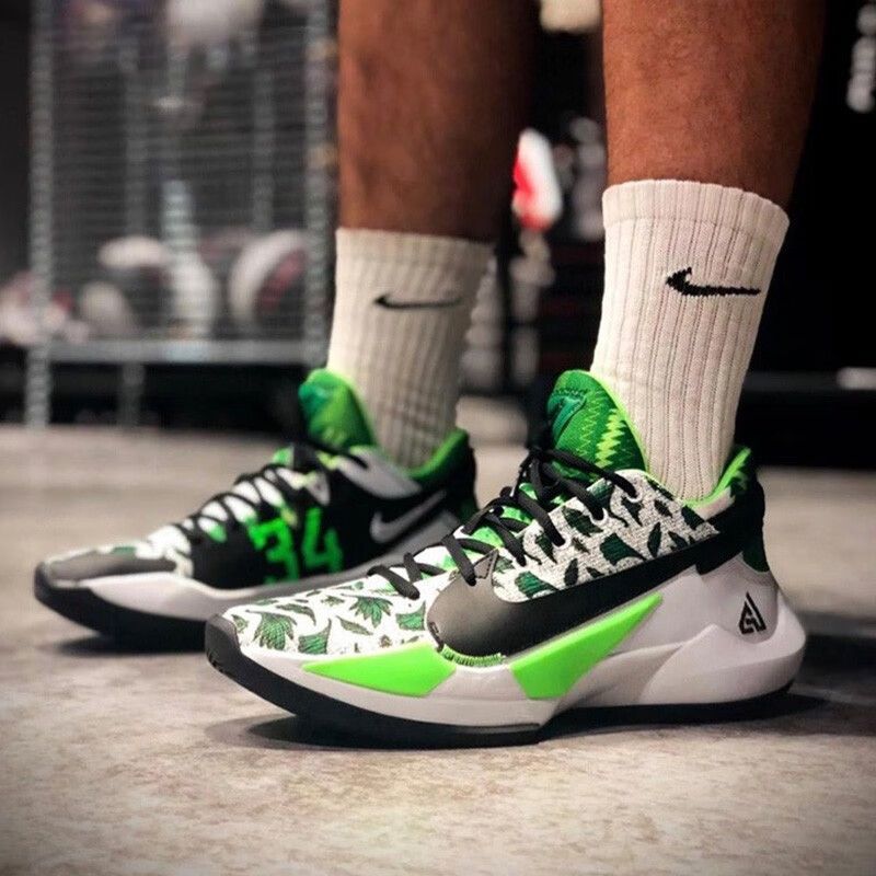 耐克nike zoom freak 2 字母哥2代橙紫渐变午夜蓝玩转未来白水泥黑白