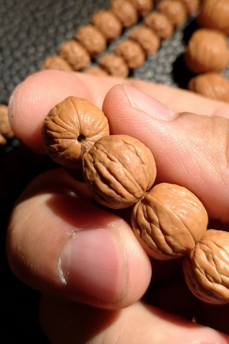 默奢 凤羽土豪南瓜桩猴头手串 老树野生矮桩 顺纹核桃鲨鱼鳍文玩深纹