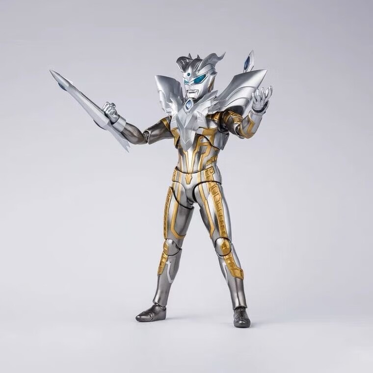 多关节带盔甲人偶黄金特利迦迪迦男 豪华版无限赛罗【送扭蛋】【图片