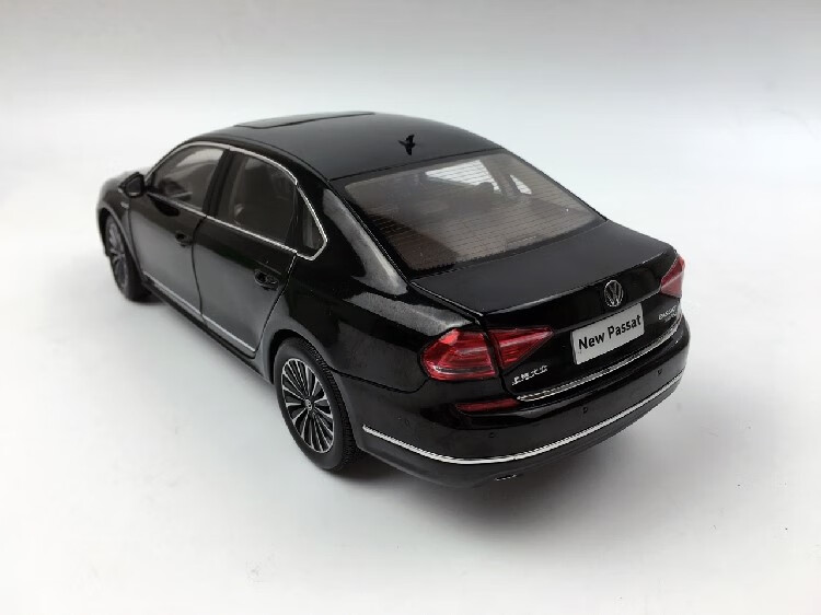 1:18 上汽大众 全新 帕萨特 2016款 new passat gp 汽车模型 车模 金