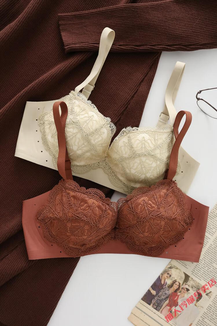 猫人时尚女人内衣女超柔软聚拢无钢圈文胸小胸显大中厚蕾丝性感内衣女