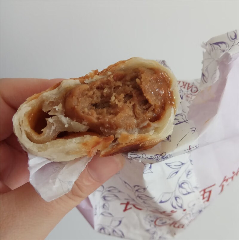 长发鲜肉月饼苏州美食特产苏式长发西饼酥皮虾仁蛋黄肉松中秋现烤