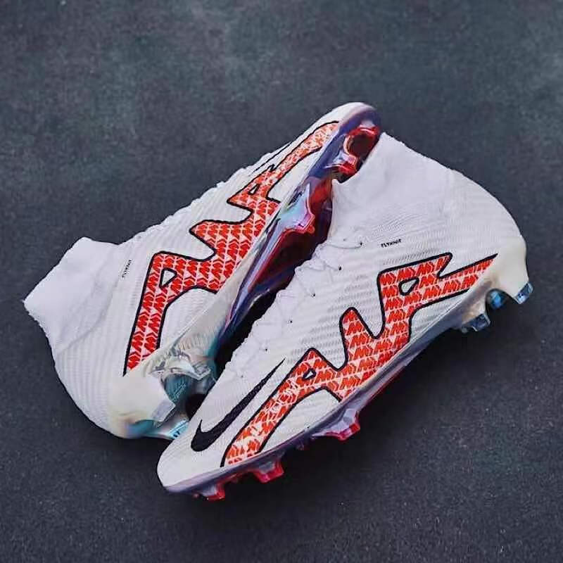 aj刺客15足球·鞋高低帮fg钉ag内·马尔c·罗梅西比赛训练鞋cr7牛油果