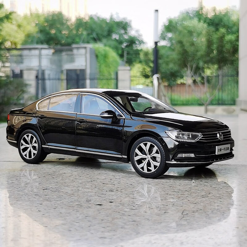 现货原厂118全新迈腾b8l一汽大众轿车汽车模型合金仿真静态车模警车