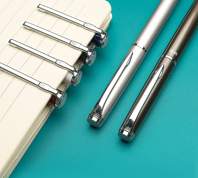 晨光钢笔学生专用小学生三年级用的练字笔半包尖金属刚笔墨囊可替换