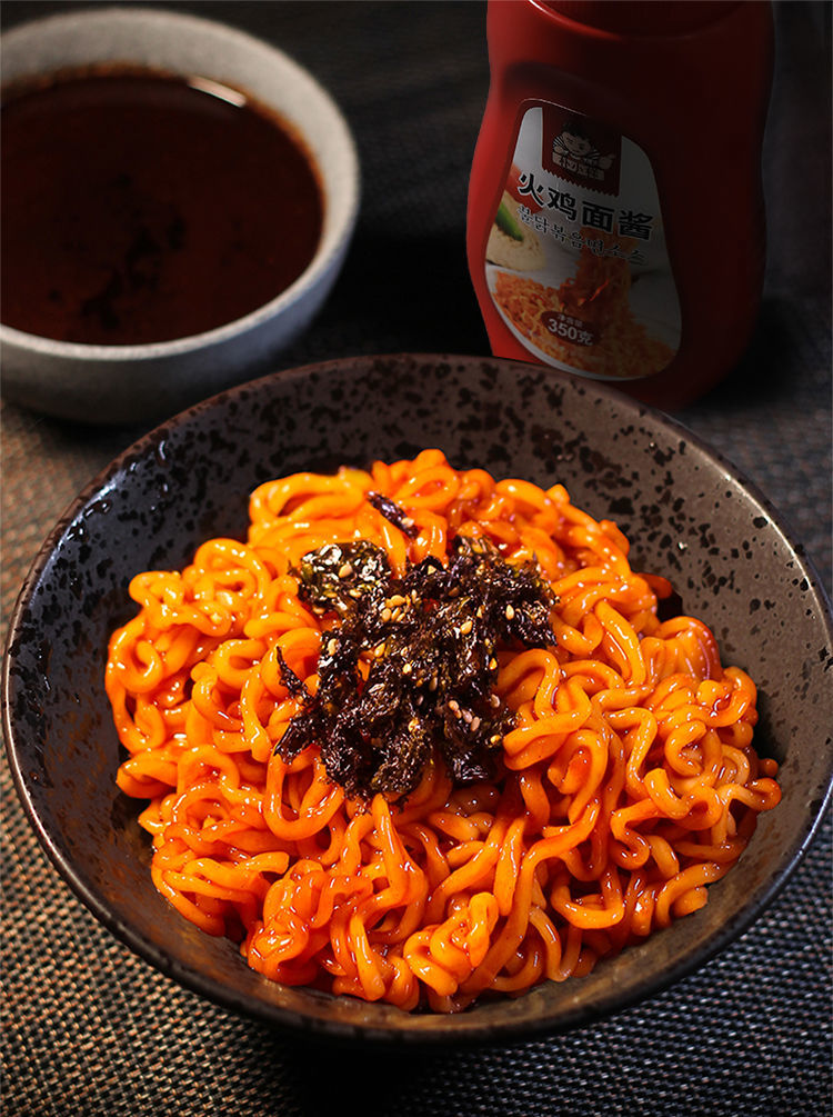 朴小样韩式火鸡面酱料瓶装超辣拌面调料酱正宗韩国风味火鸡面酱包蜂蜜