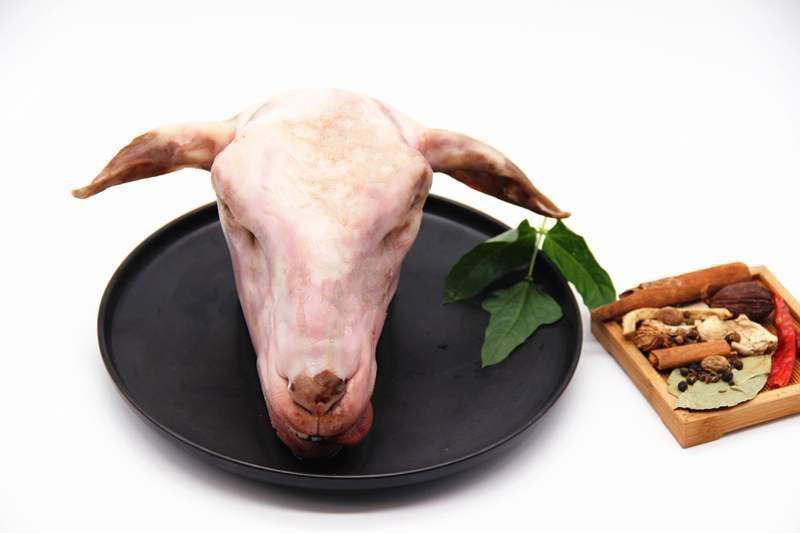 棠鲜生 (去皮)羊头新鲜生羊头整个羊头生鲜羊头肉(去皮) 1个