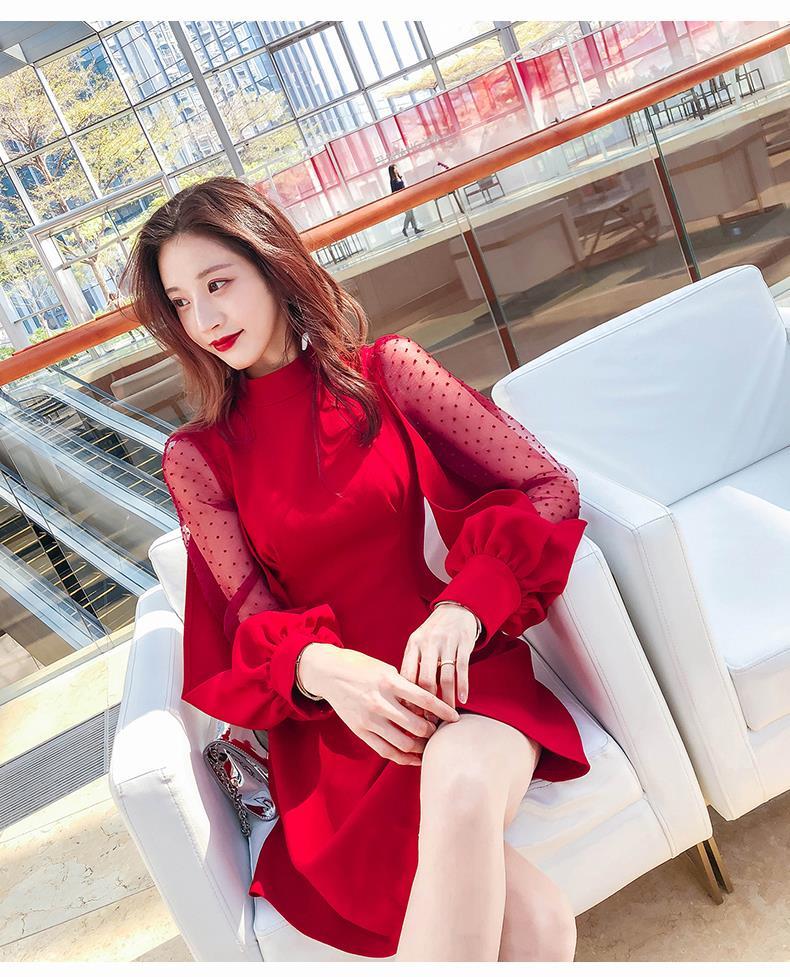 空间秋款红色裙子女装潮韩版性感网纱拼接收腰灯笼袖连衣裙 暗红色 l