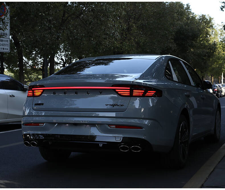 适用于吉利星瑞贯穿尾灯改装流水灯星瑞流水尾灯后杠灯动态迎宾灯