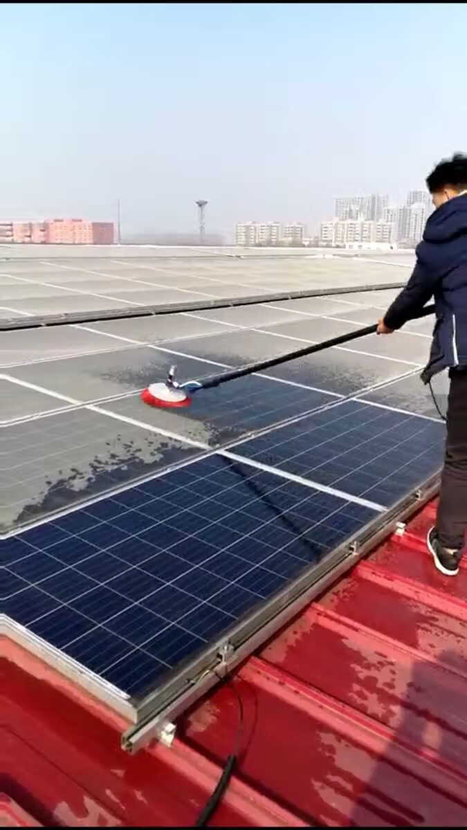光伏板清洗机工具太阳能清洁机械设备机器人电动擦电池发电组件刷 碳