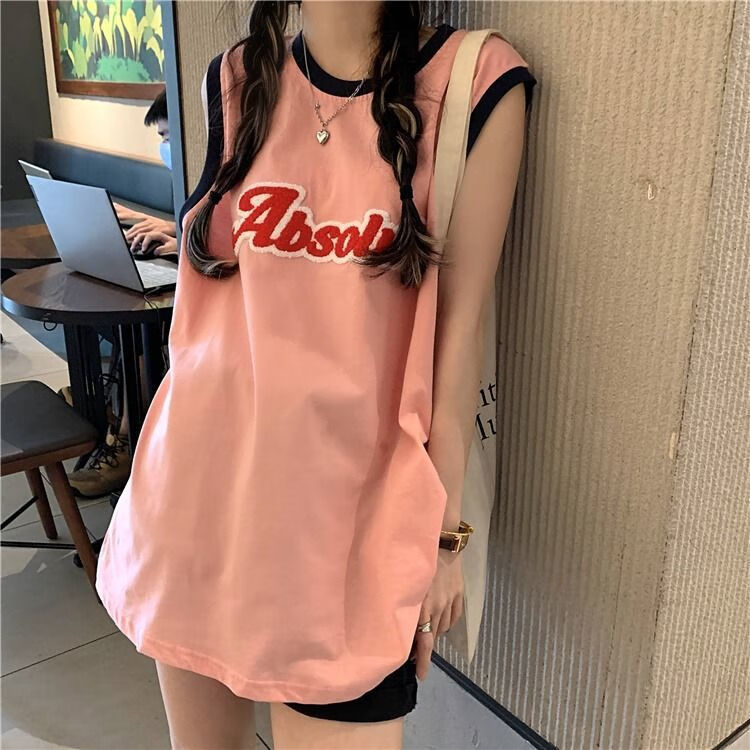 研豆粉色刺绣字母无袖背心宽松t恤女设计感小众2022夏新款薄款上衣潮
