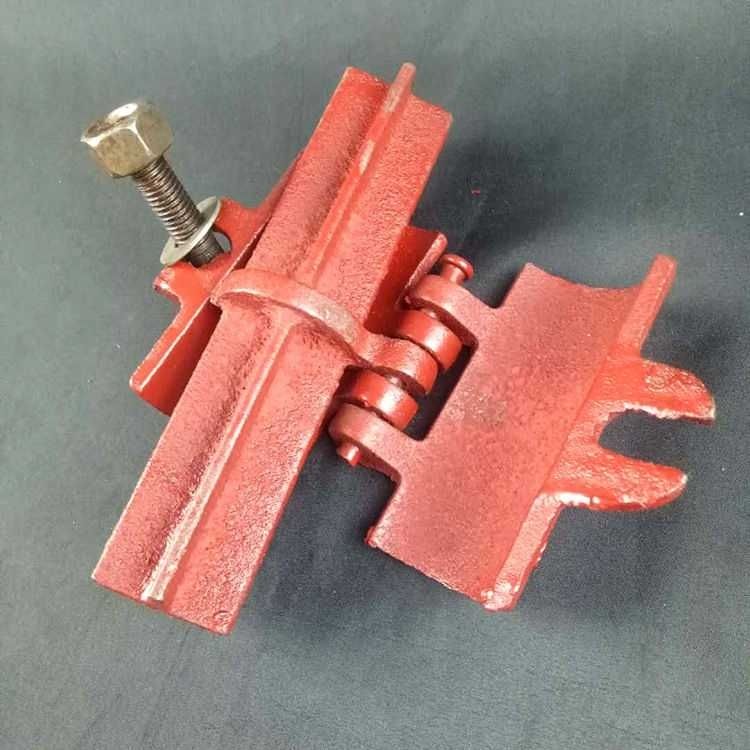 建筑工地用十字扣件转向扣件连接扣件48*60卡扣 1.