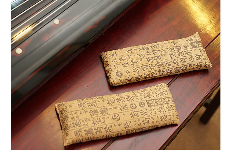 古琴防滑垫传统沙垫麂皮绒套袋沙袋式古琴垫减字谱土黄色沙垫