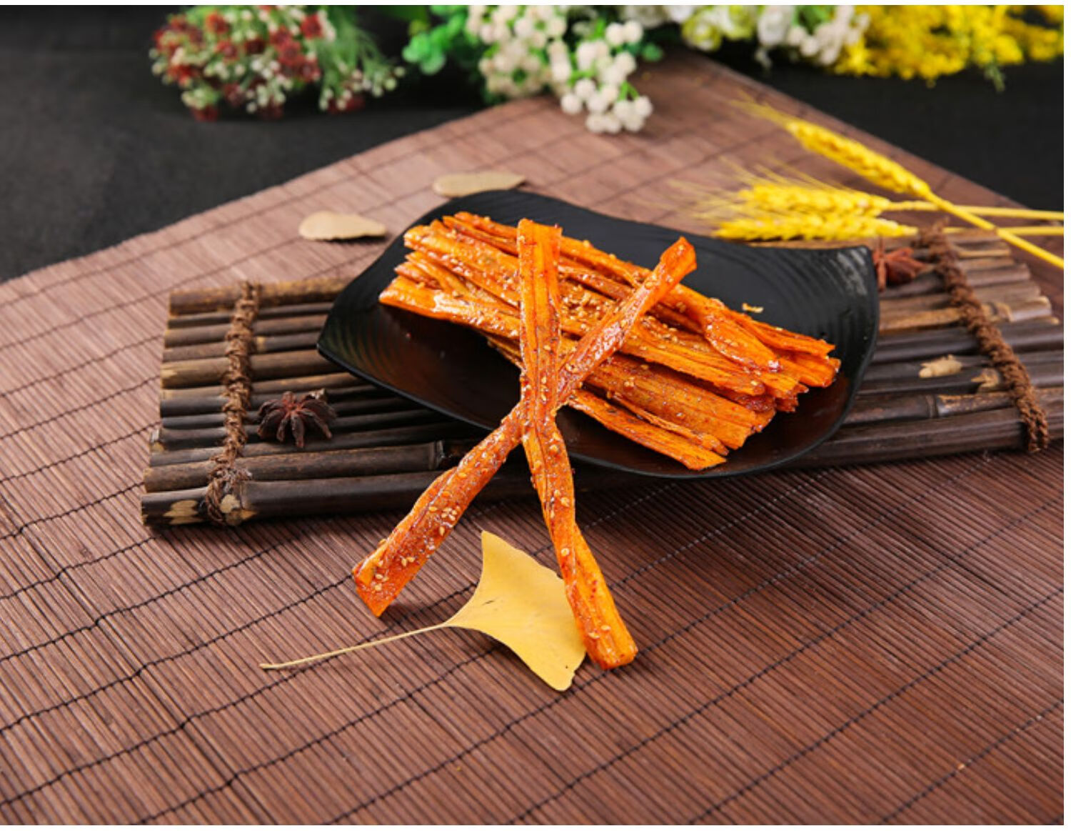 五折喜洽烤牛筋辣条素面筋210克辣条辣片馋嘴休闲麻辣零食小吃210克烤