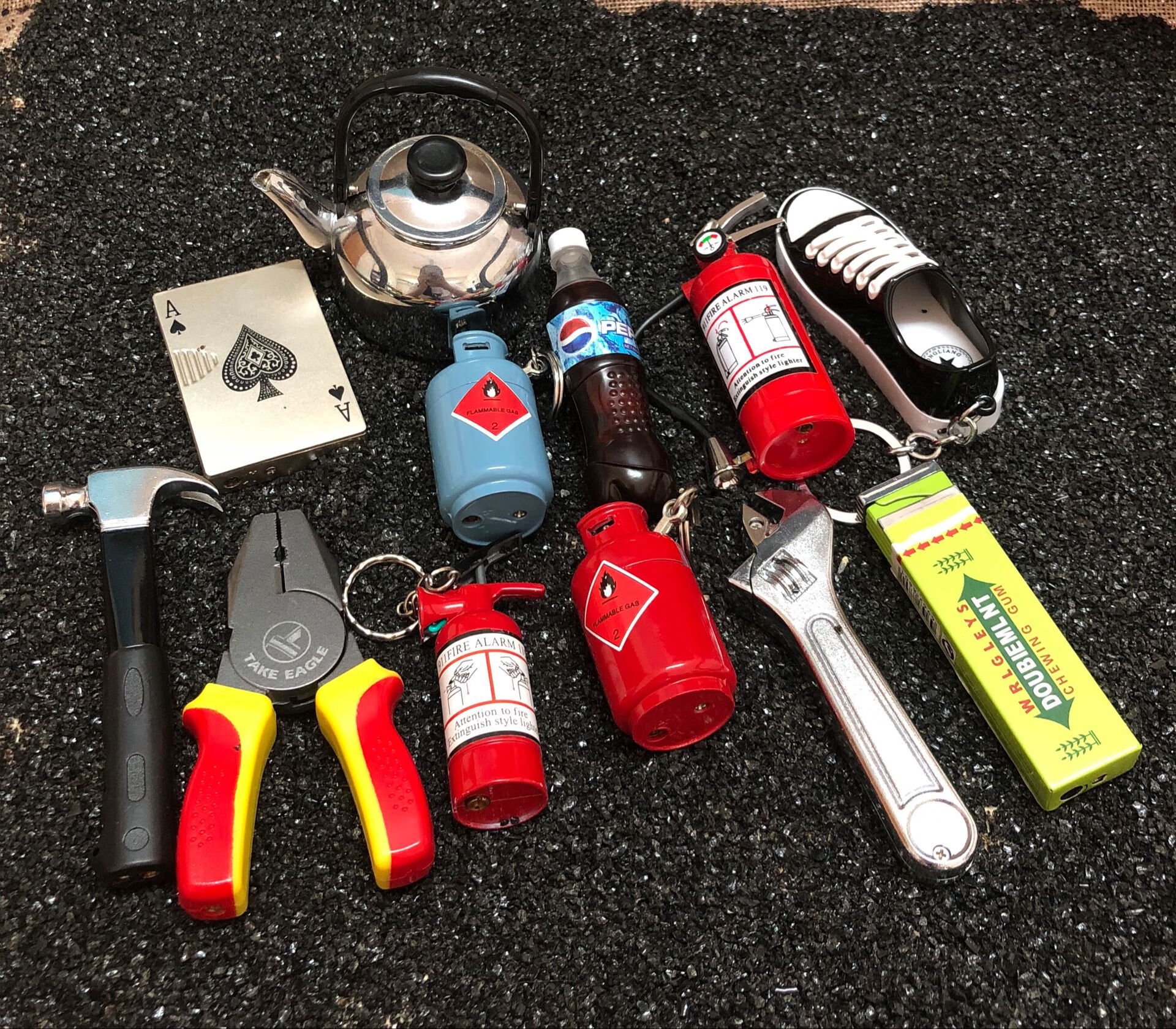 创意打火机新奇特个性充气可爱迷你型老虎钳打火机抖音同款送男友礼物