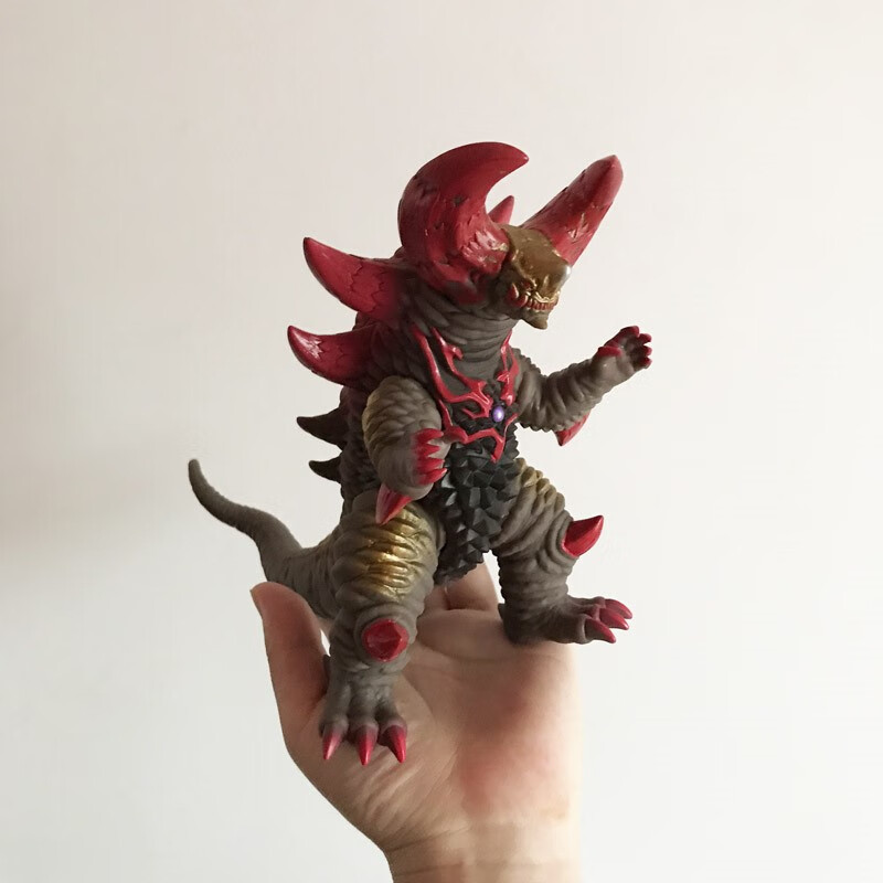 奥特凹凸曼玩具软胶怪兽电子哥莫拉可动人偶变形闪光玩偶银河超人