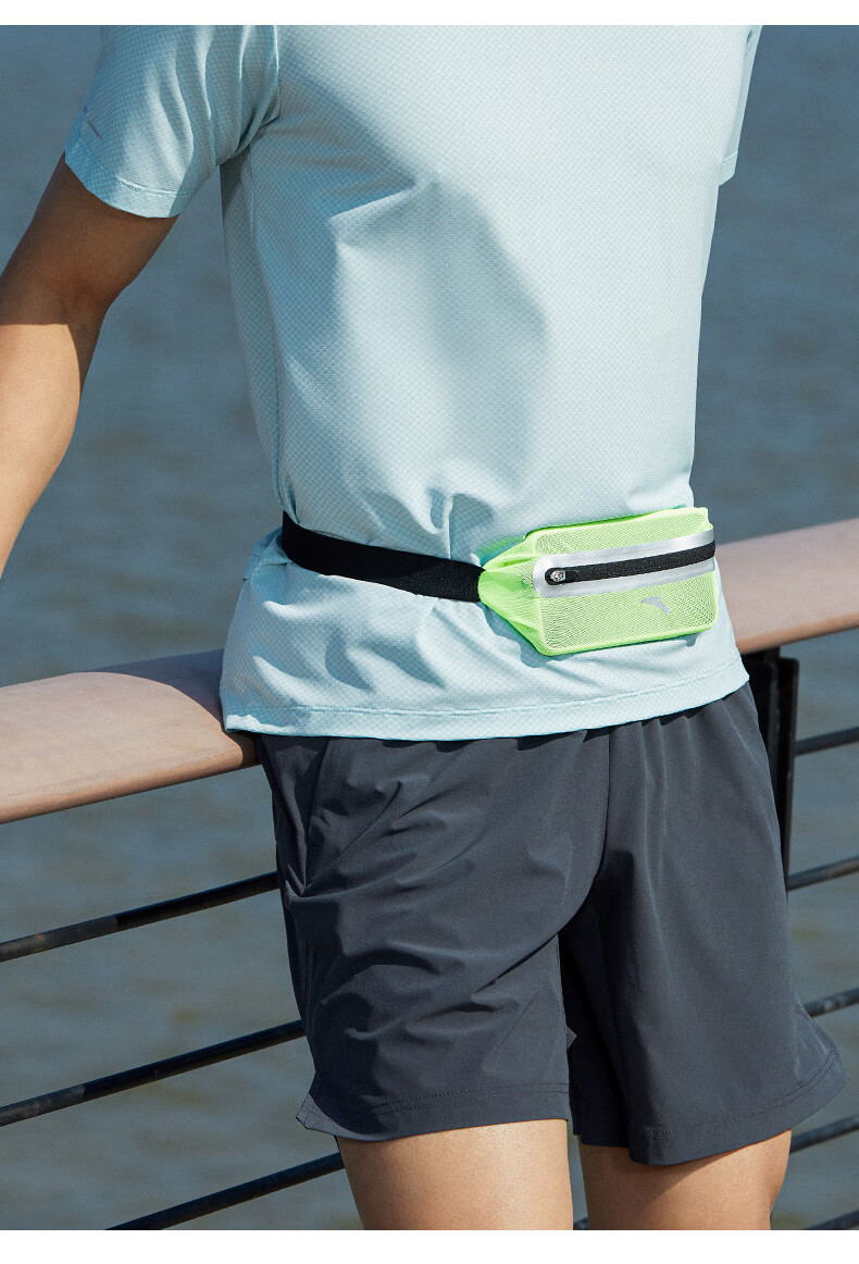 安踏跑步腰包男女2022春夏新款便携男士健身包多功能挎包休闲马拉松包