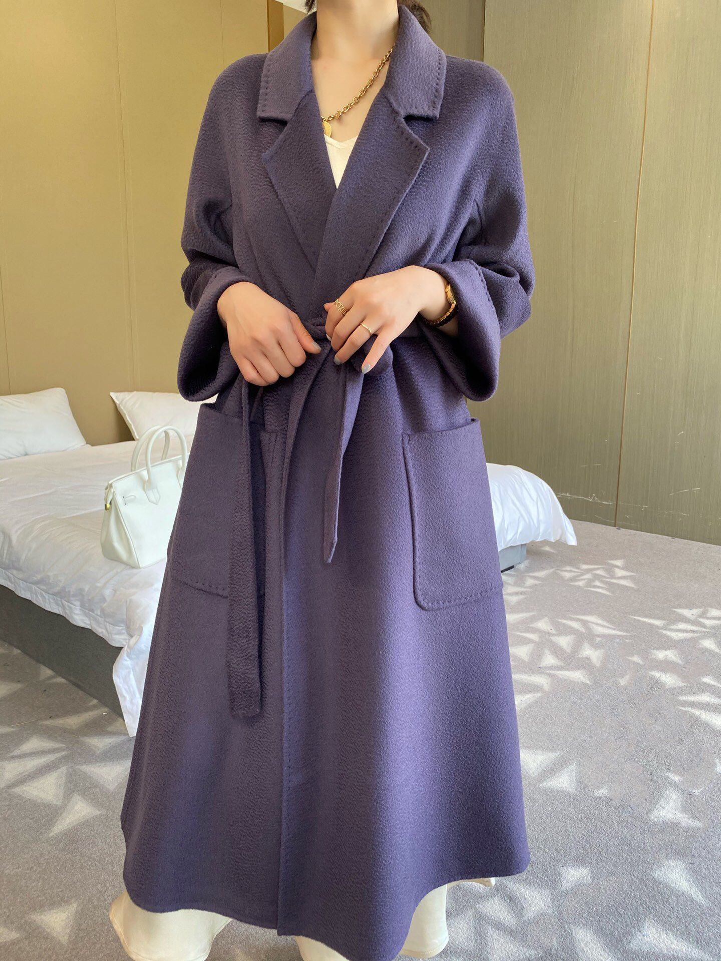 鄂尔多·斯市羊绒大衣女三十而已顾佳同款水波纹双面呢羊绒大衣中长