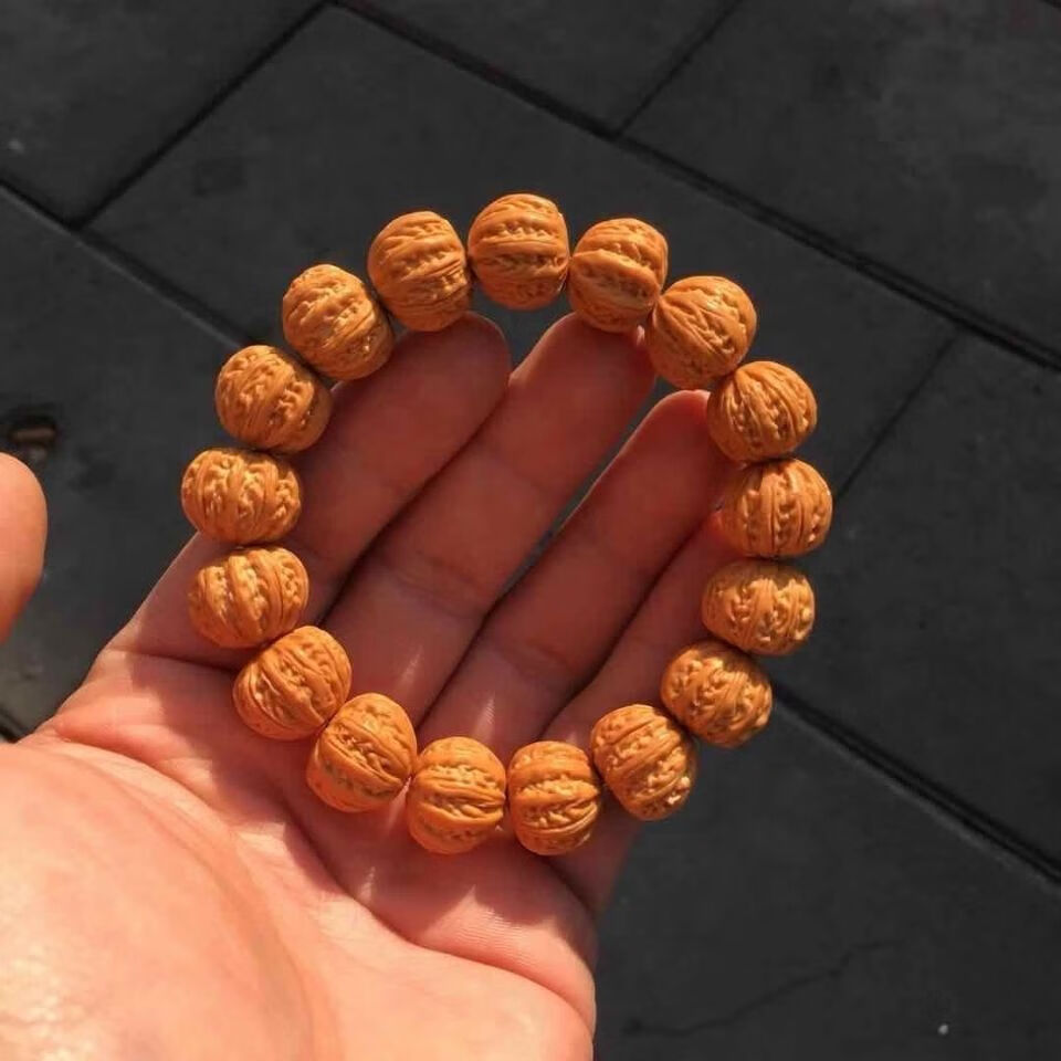 猴头雕刻京八棱核桃京八棱核桃手串尺寸1213生日礼物节日礼品猴头雕刻