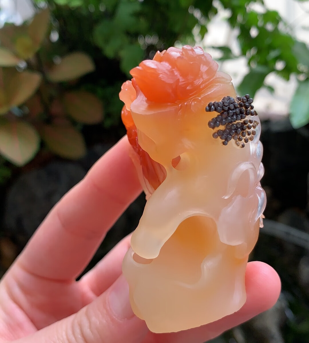 k&k 宝钰云南龙陵天然黄龙玉小黑山大师作品喜上眉梢小摆件手玩证书