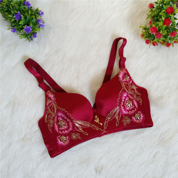 内衣套装刺绣牡丹花好月圆聚拢无钢圈调整型性感文胸罩 甄嬛 肤色套装