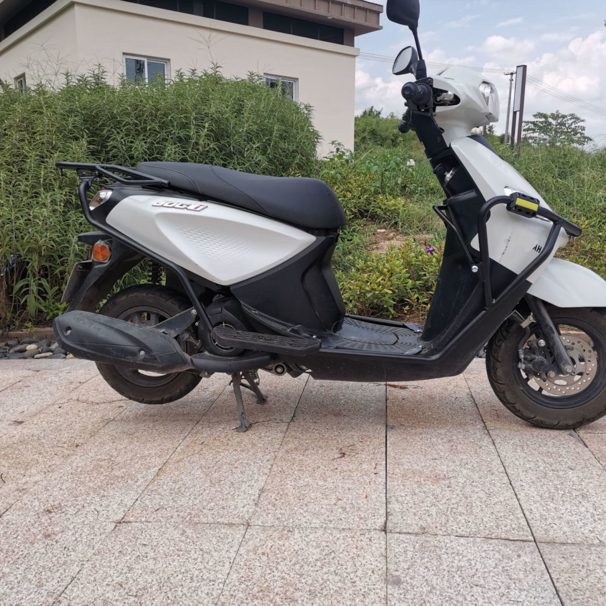 适用于踏板车jogi巧格i125保险杠防摔撞架前后包围i护杠摩托车改装