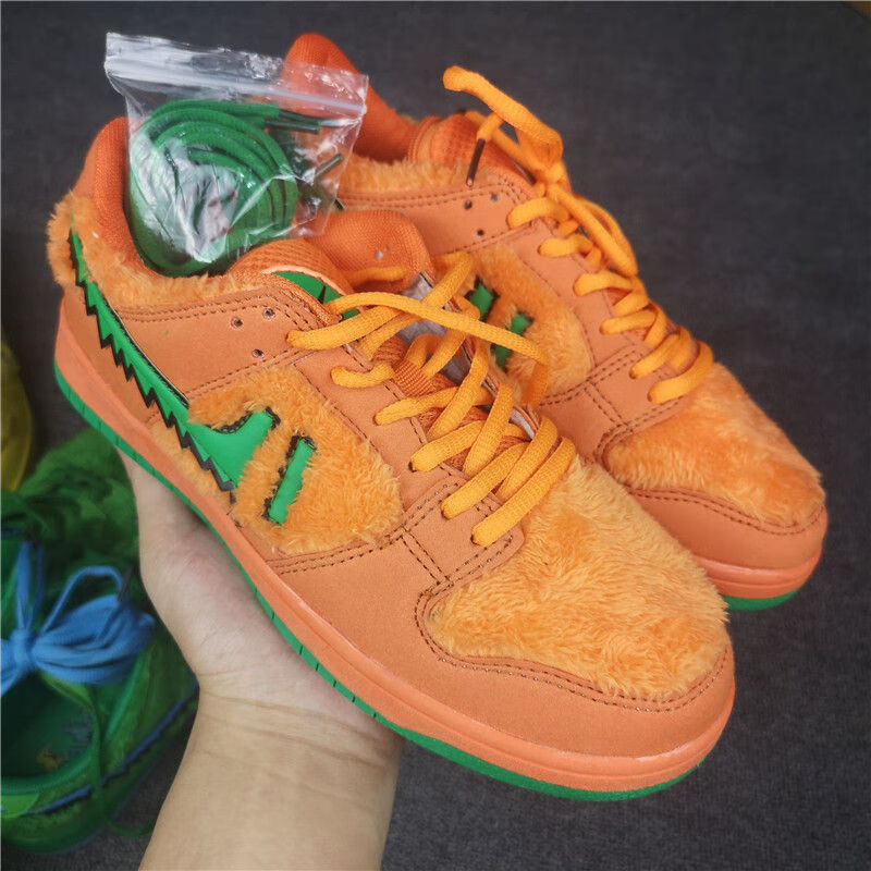 2020秋季新款aj女鞋sb跳舞小熊空军一号牛奶冰淇淋联名板鞋低帮复古