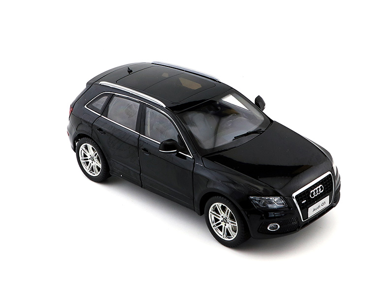 118原厂汽车模型奥迪越野车2020新款audiq7q8q2lq3q5lq52018年奥迪q5l