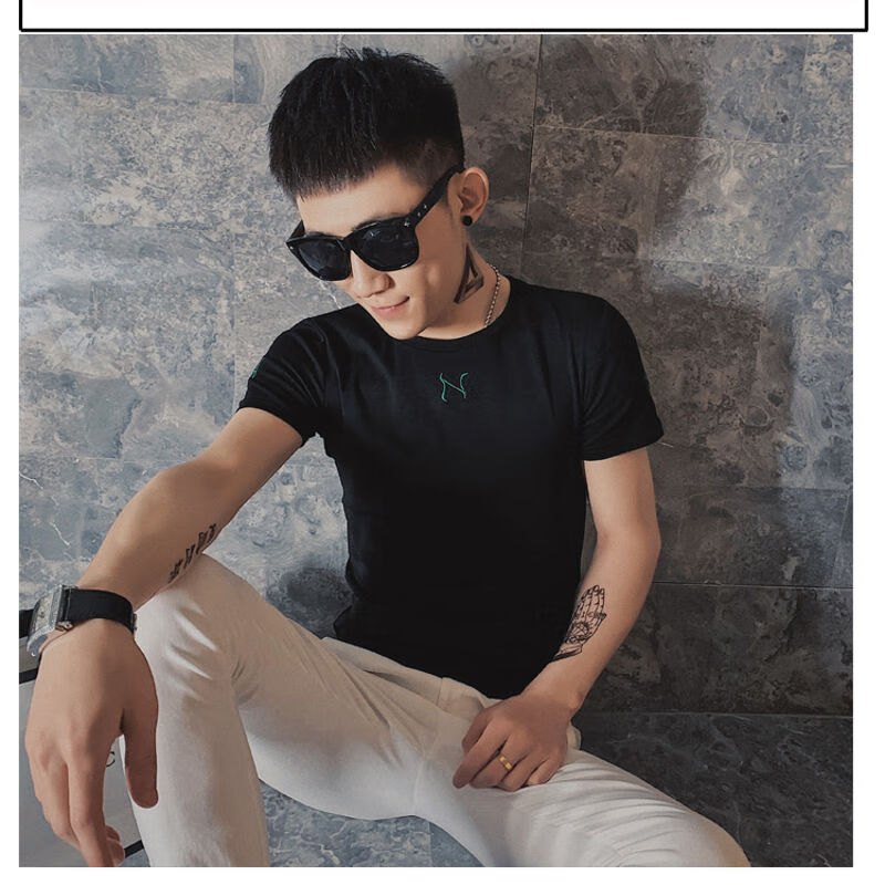 男精神小伙学生瘦人xs小号155矮小个子短袖t恤上衣棉弹打底衫白色xs加