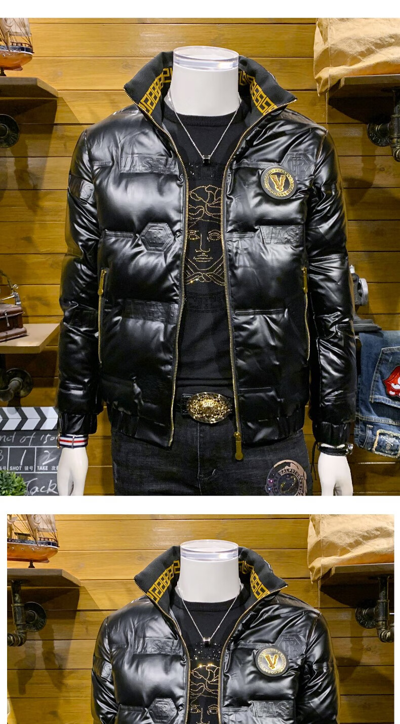 范思哲versace冬季羽绒服男短款修身立领白鸭绒潮流轻薄保暖亮面潮流