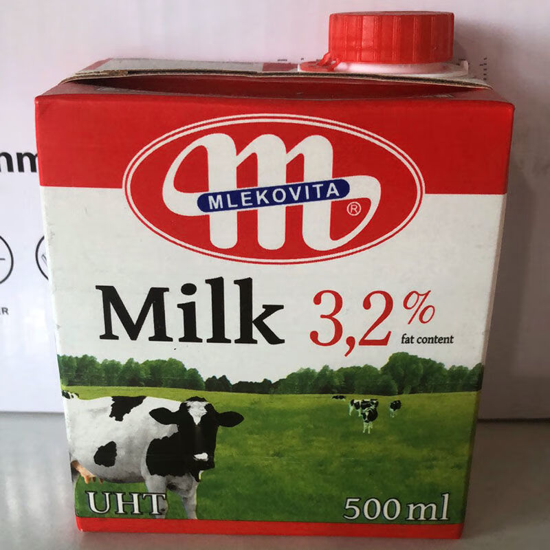 波兰妙可全脂牛奶1l500ml250ml妙亚妙可维全脂牛奶mlekovita营养早餐