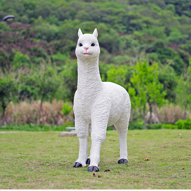 户外羊驼摆件仿真动物雕塑公园林景观户外景区草坪装饰模型白色组合⑥