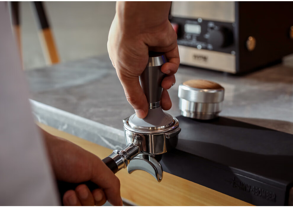 mhw-3bomber轰炸机粉捶58mm手柄咖啡压粉器不锈钢平底