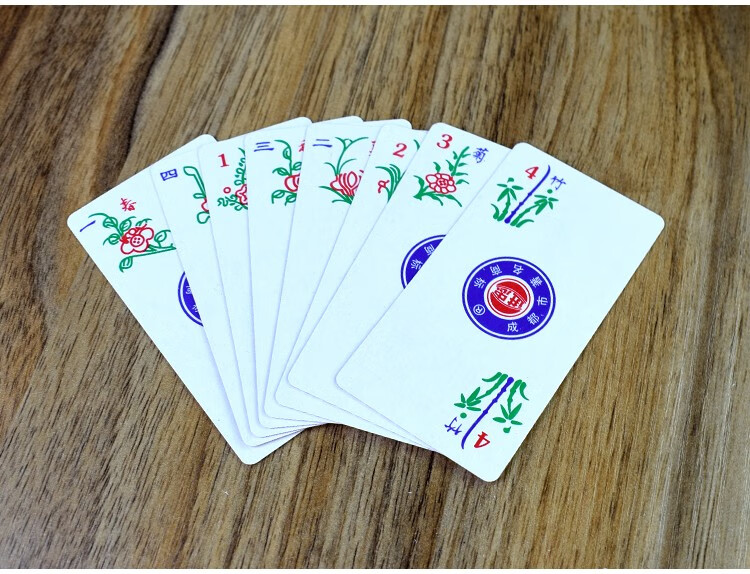 麻将纸牌长牌扑克四川长条纸麻将迷你加厚家用宿舍旅游休闲牌 长款108
