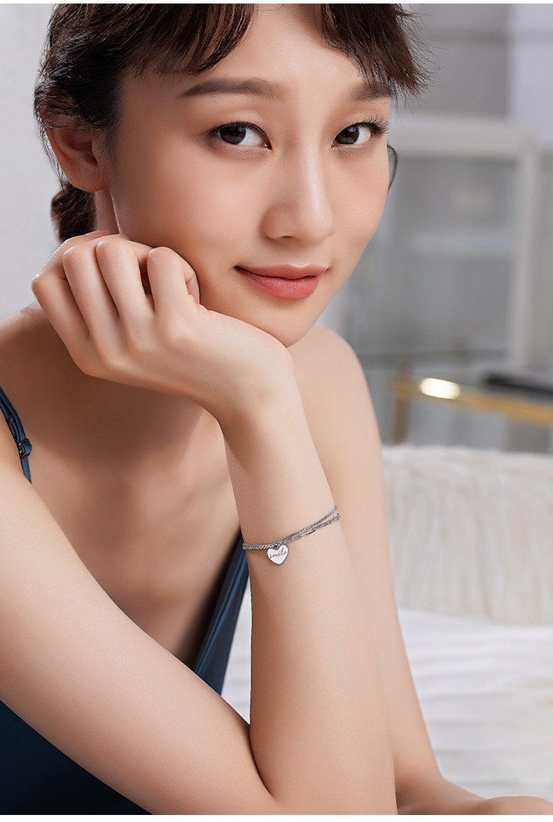 necoo立强珠宝铂金手链女桃心吊牌白金手镯女pt950手饰送女友礼物nb