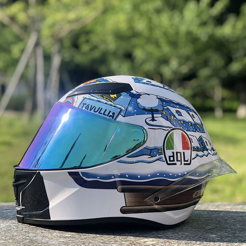 上海可发全新升级摩托车头盔雪屋小镇越野全盔四季大尾翼可甩酷安全帽