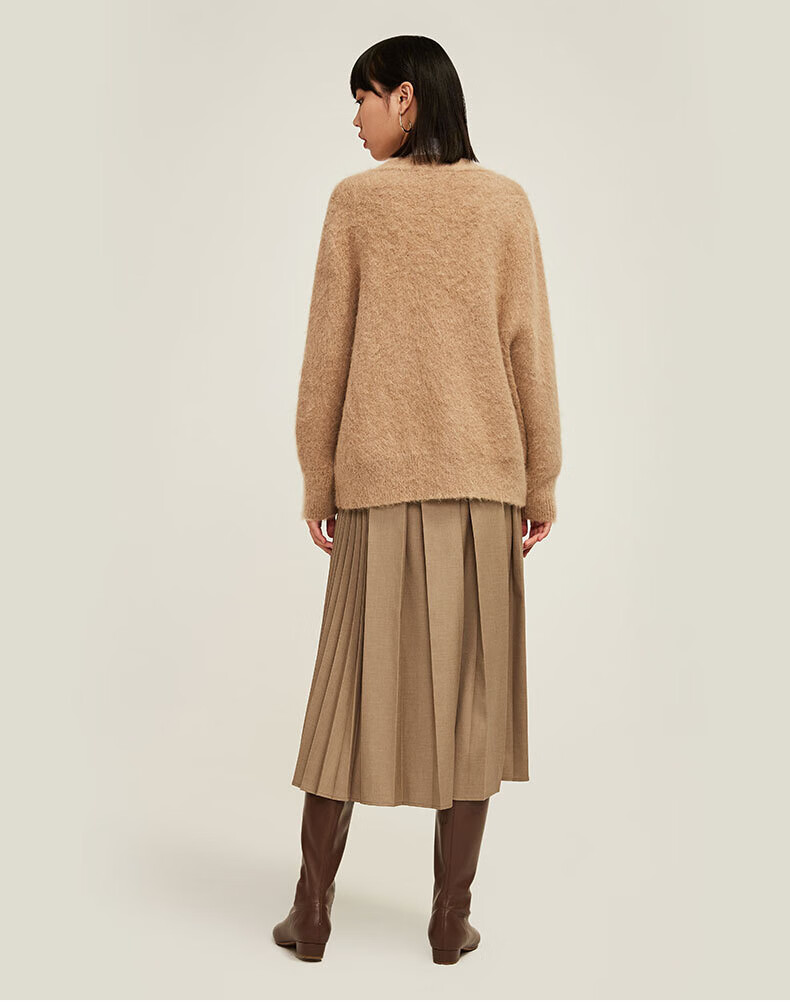 商场同款纳薇naivee冬季新款通勤复古驼色宽松针织毛衣开 米色 s