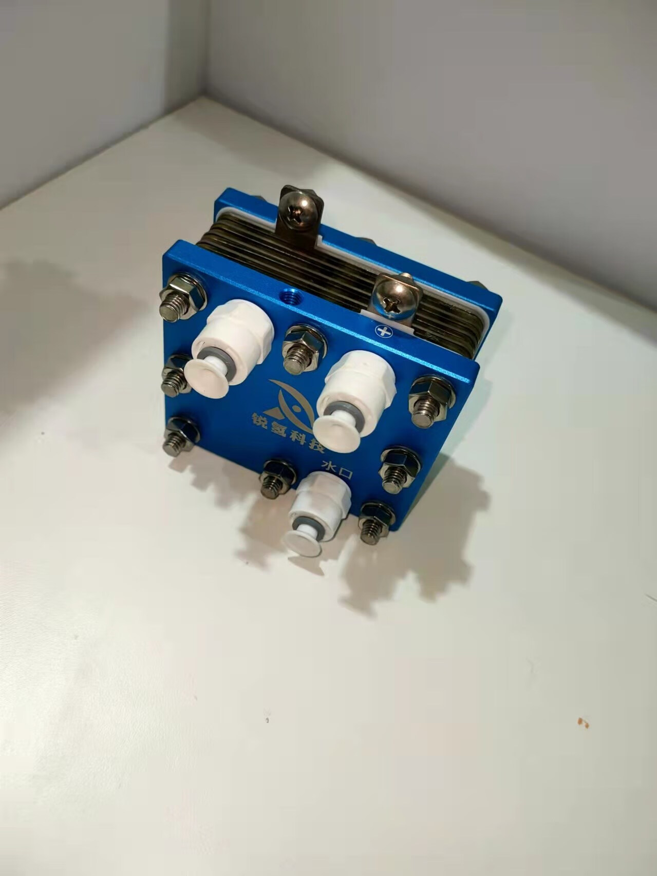 战舵(zhanduo) 新款蓝版pem电解槽 电解水制氢吸氢机富氢水机专用 spe