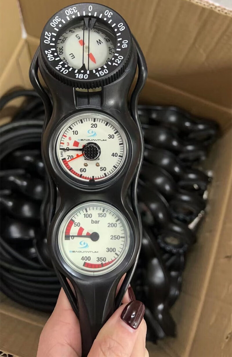 那牛 潜水深度表意大利seaquantum 潜水气瓶压力表潜水三联表 气压表