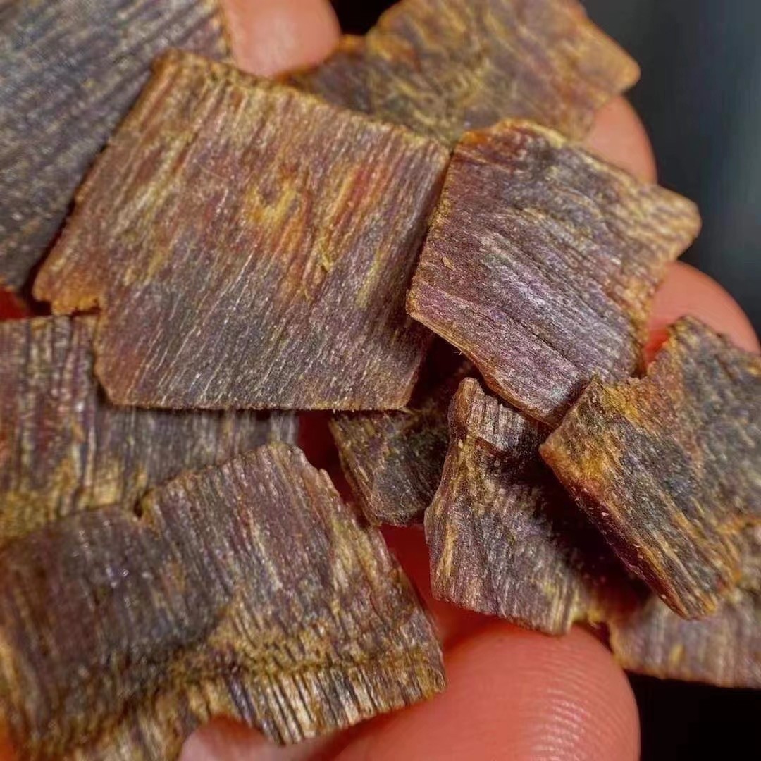 妙聚福沉水级白奇楠碎料米粒沉香原木香熏煮水泡茶泡酒安神熏香1克白