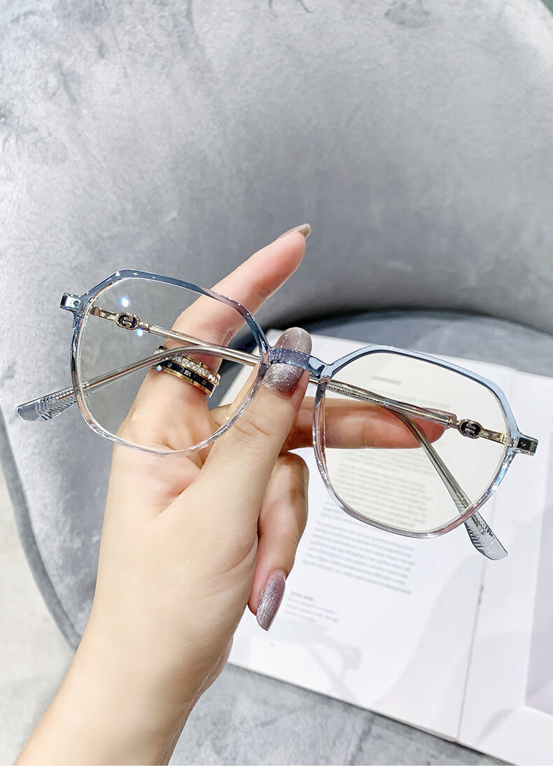 迈彦婧ins风透明防蓝光抗辐射近视眼镜女有度数学生网红素颜神器显瘦