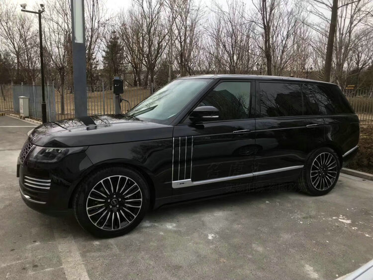 适用于路虎揽胜行政版鲨鱼鳍1321行政鲨鱼腮鳃网前后杠车门尾门饰条亮