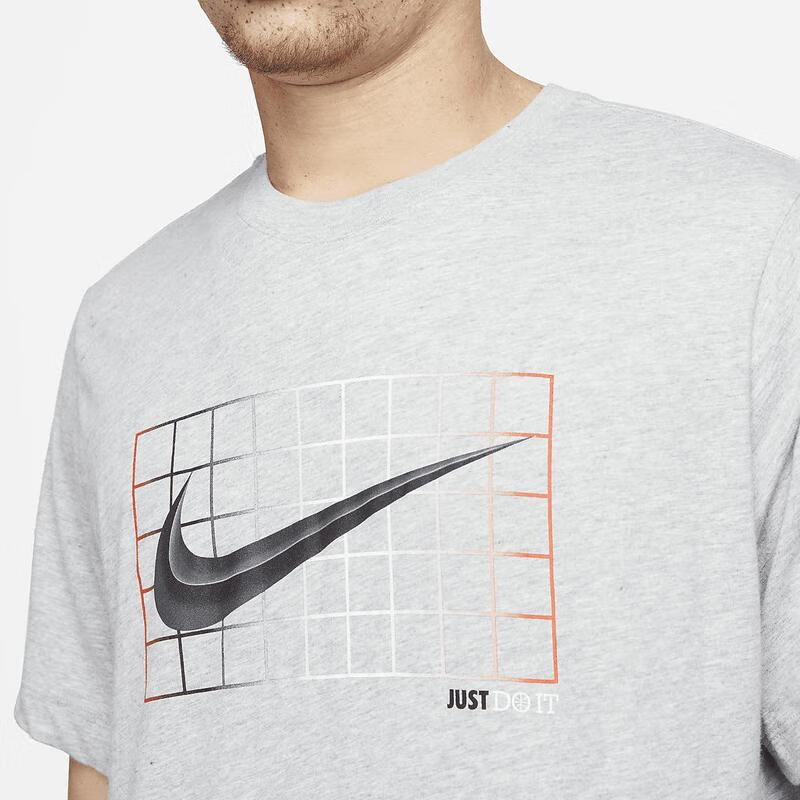 耐克nikedrifitjustdoit男士时尚运动休闲圆领短袖t恤darkgreyheather