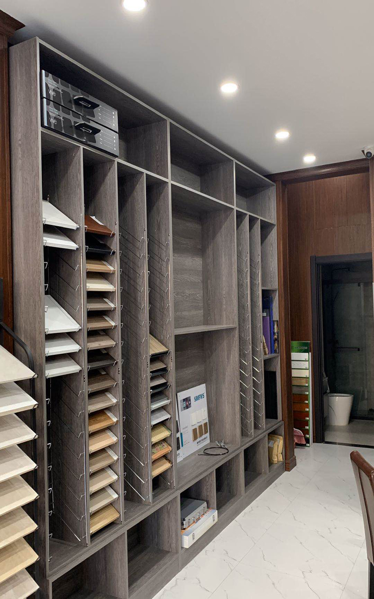 衣橱柜门样板架色板钩展板钩展示架钩子连体式层板托亮光电镀多层 总